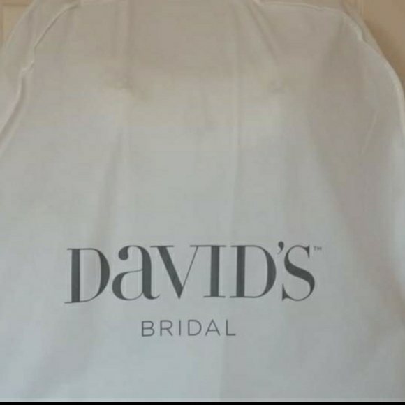 A-Line Style Wedding Dress - Picture 6 of 8